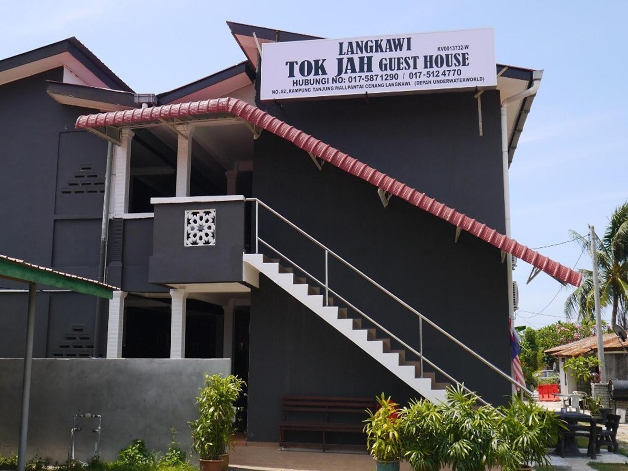 Langkawi Tok Jah Pantai Cenang Hotel